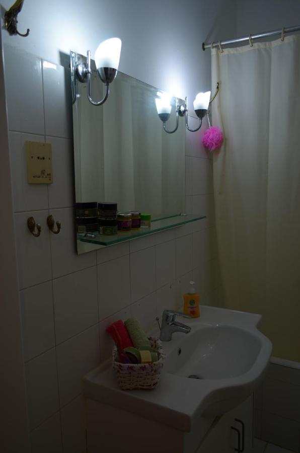 Nefeli'S Country House Kornata Екстер'єр фото