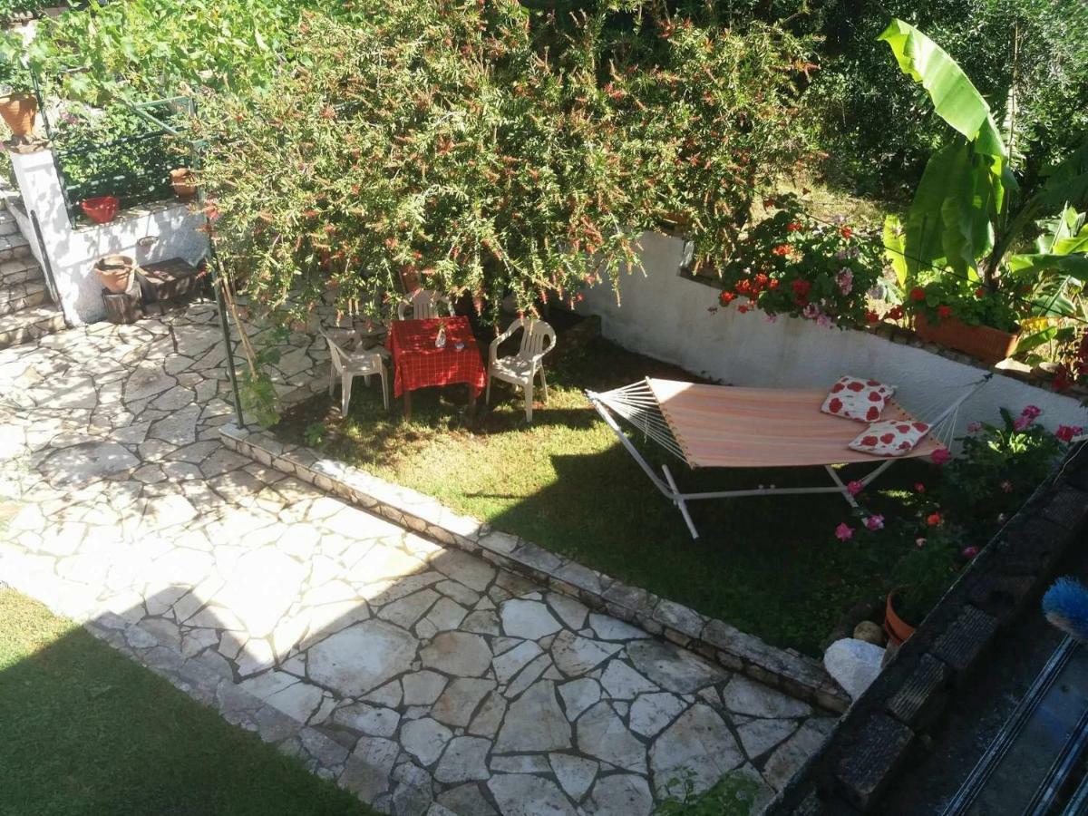 Nefeli'S Country House Kornata Екстер'єр фото